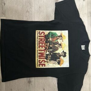 Black streetwise ‘Mexican standoff’Graphic Short Sleeve Tee